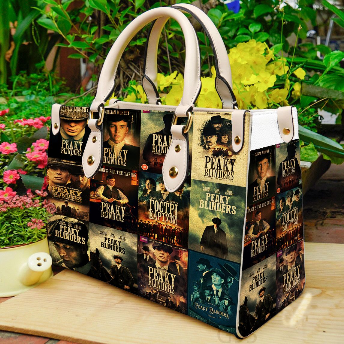 BAG white 104 1