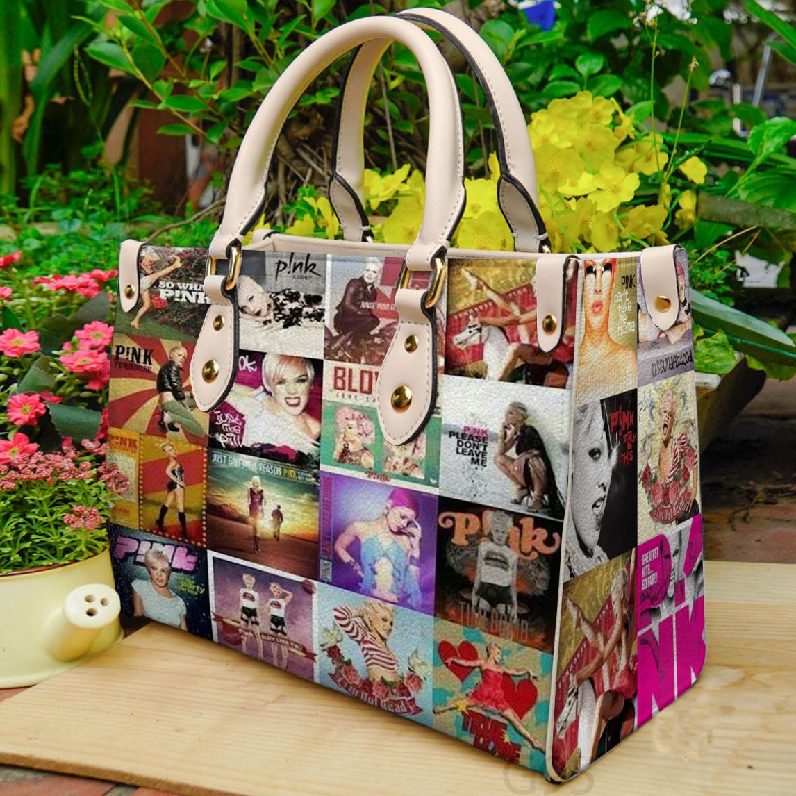 BAG white 13 3