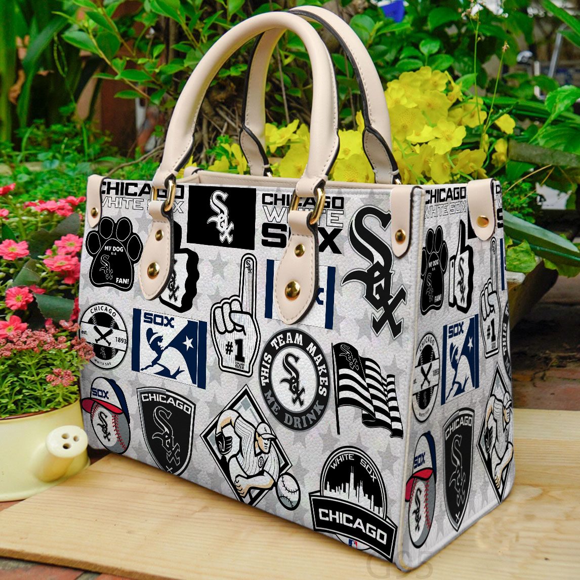 BAG whiteff 1 1