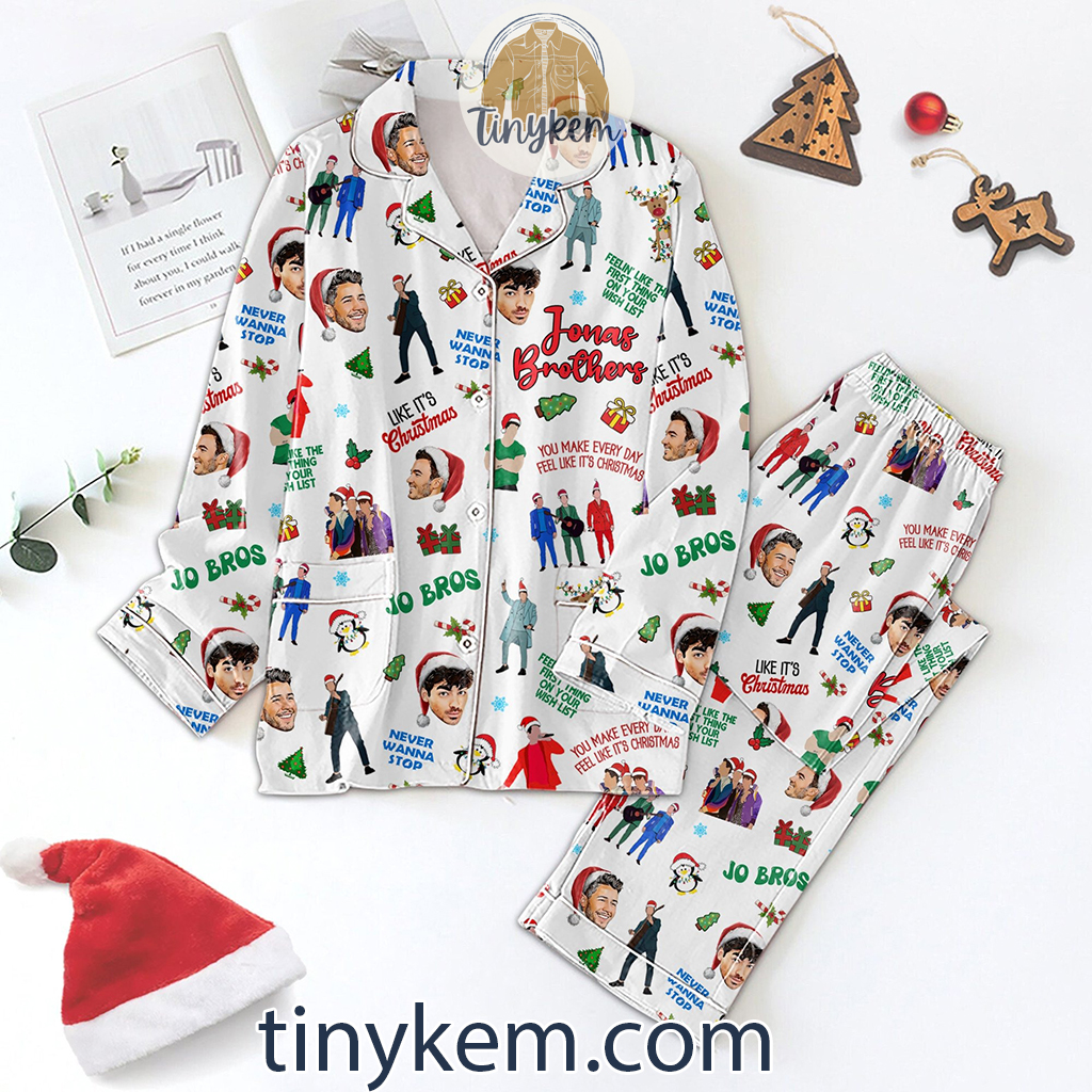 Jonas Brothers Christmas Pajamas Set2B1 KgJSA