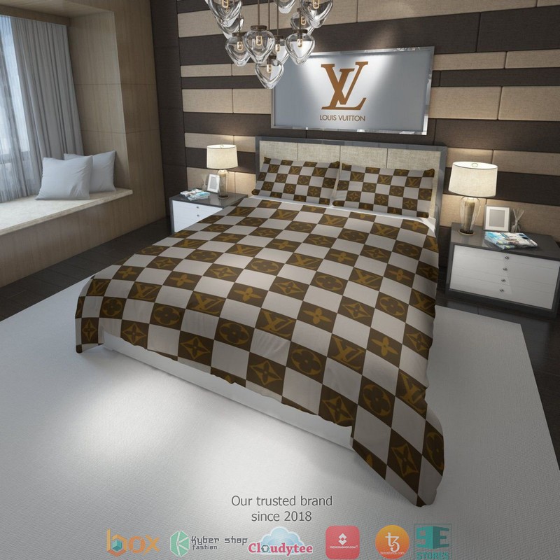 Louis Vuitton Caro LV White Brown Duvet cover bedding set