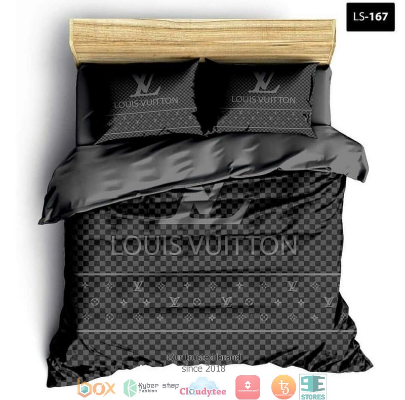 Louis Vuitton Checkered Pattern Black Quilt Bedding Set