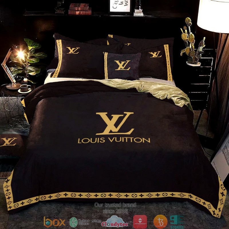 Louis Vuitton Dark Brown Quilt Bedding Set