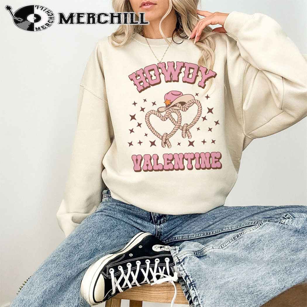 Retro Cowboy Western Valentine Howdy Funny Cute Vintage Sweatshirt