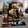 Toby Keith Dont Let The Old Man In Memories 1961 2024 Fleece Blanket Quilt2B1 NExcU