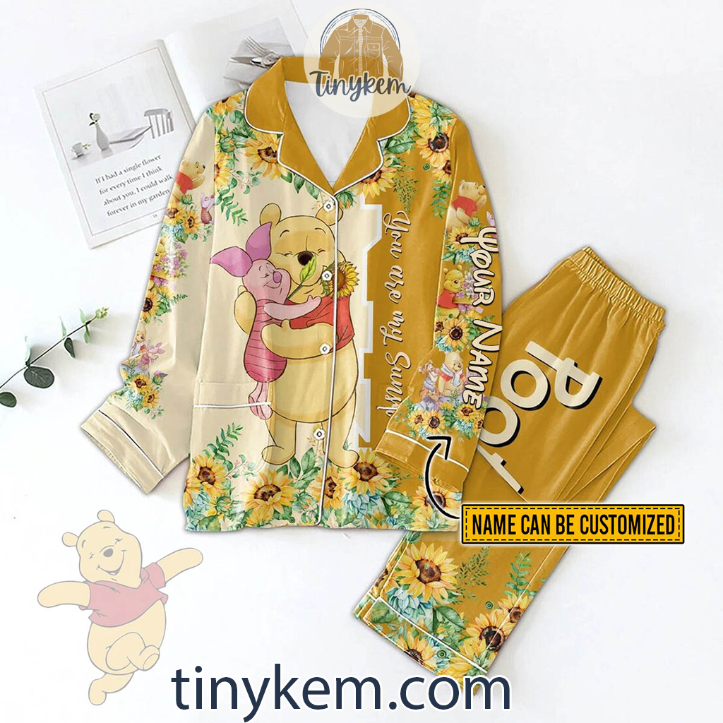 Winnie the Pooh Customized Pajamas Set With Sunflower Design2B1 jJhfT