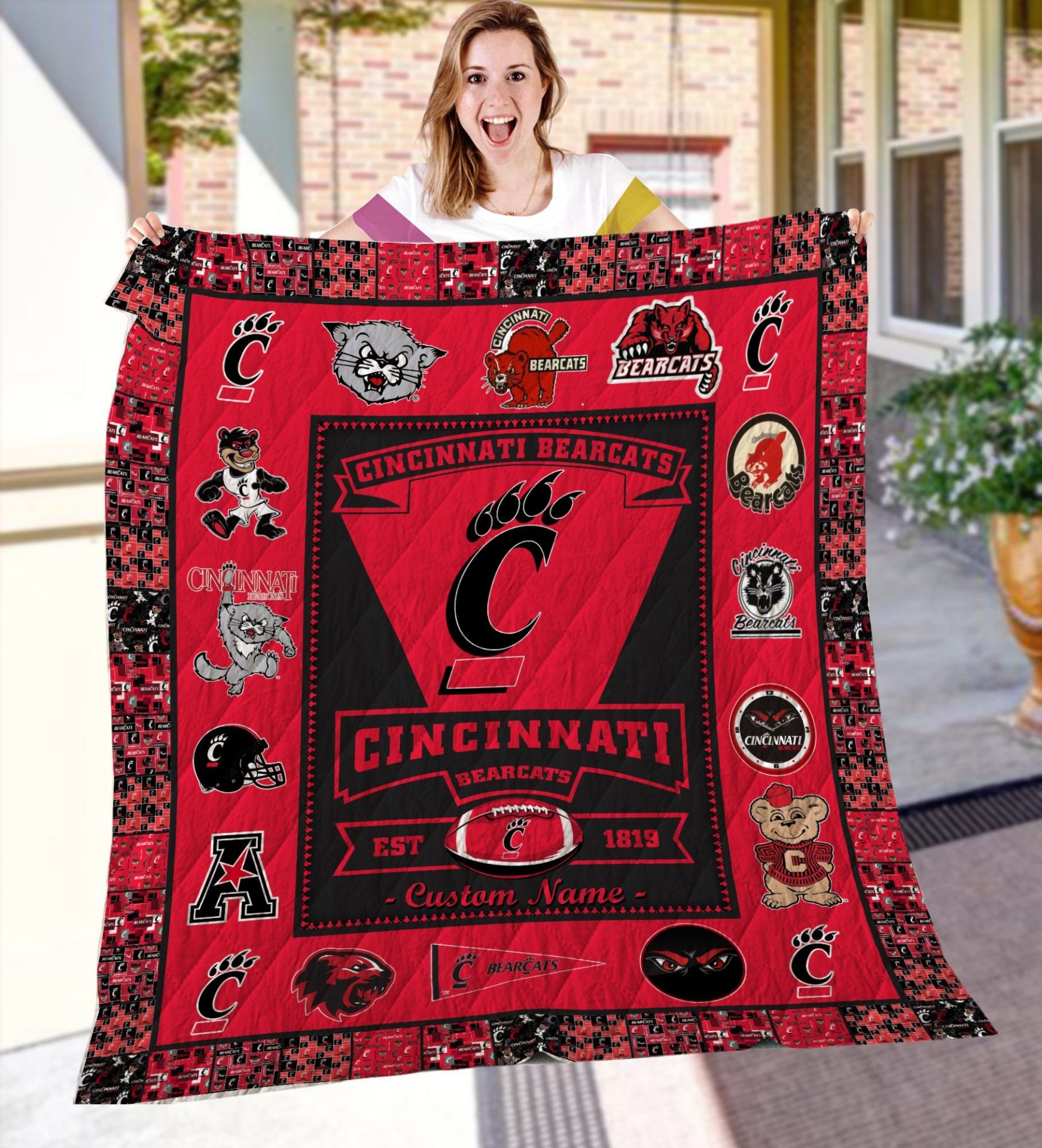 ncaa cincinnati bearcats name personalized red black quilt fleece blanket wfqf93 omrpy