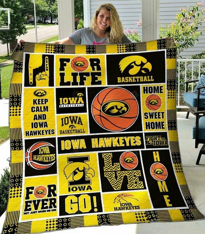 ncaa iowa hawkeyes gold black quilt fleece blanket v2 wfqf221 4ve98