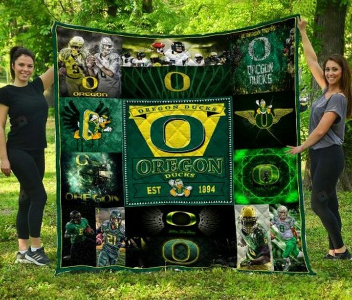 ncaa oregon ducks green black est 1894 quilt fleece blanket wfqf487 jrc4s