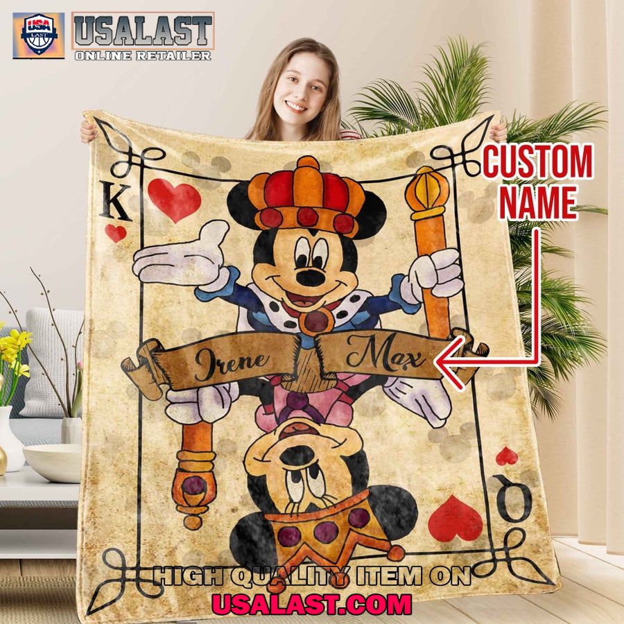 personalized card mickey minnie couple quilt blanket 1 1HUFI