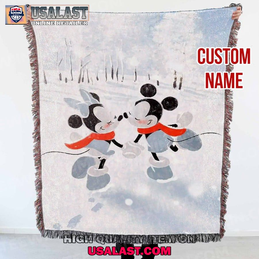 personalized name mickey and minnie snow quilt blanket 1 kqdNr