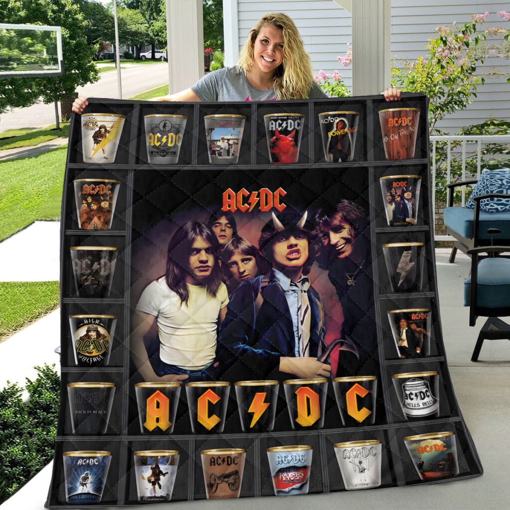 ACDC Quilt Blanket TANTN10489 mk1 1024x1024 1