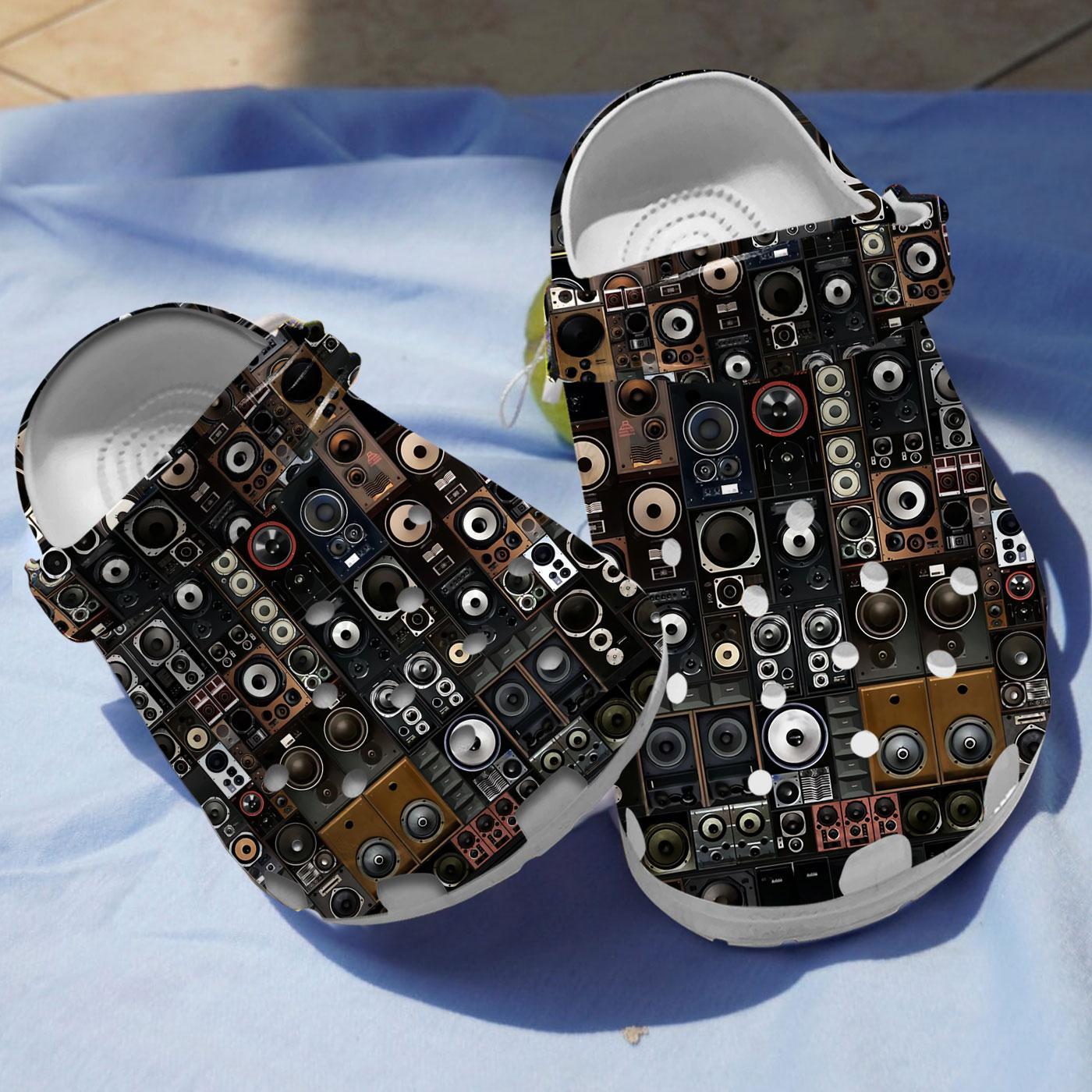 GCB0505201CH chay ads