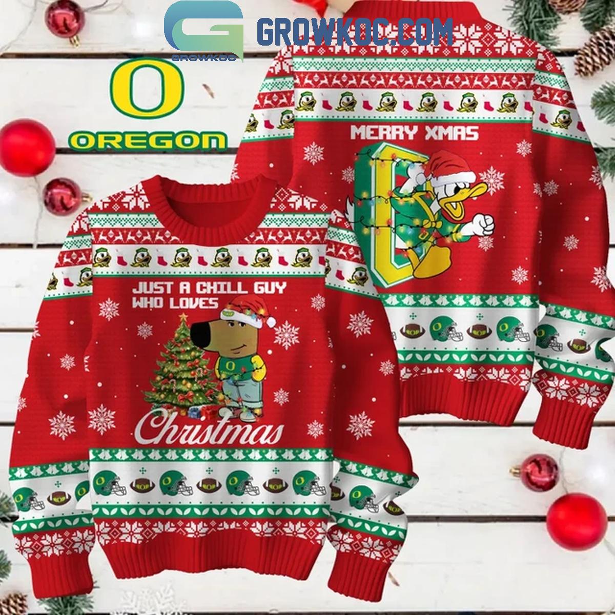 Oregon Ducks Just A Chill Guy Who Love 2024 Christmas Ugly Sweater 1 uVlcX