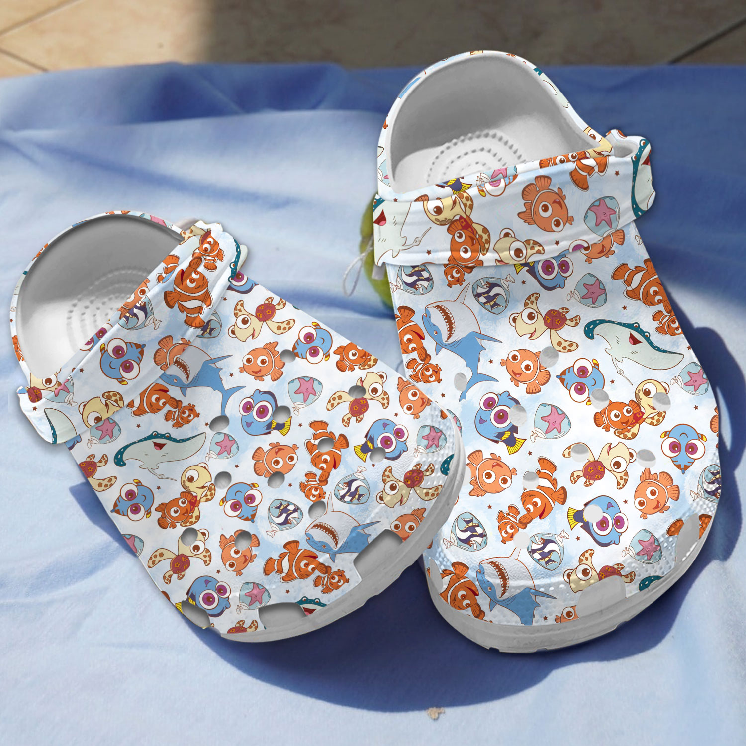 adorable kids shoes finding nemo cartoon clogs for kids and adults 2hme0