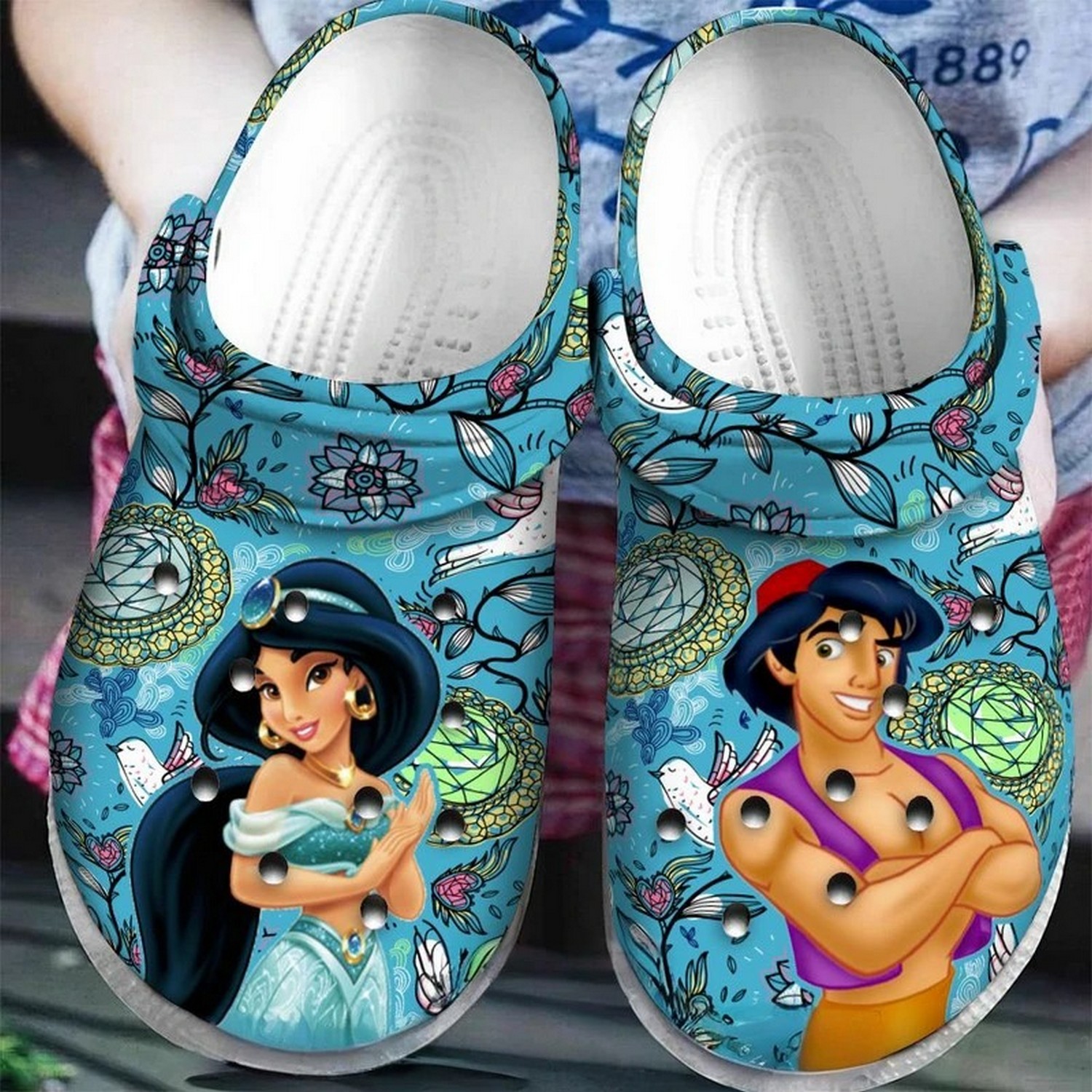aladin and jasmine blue floral background clogs fast shipping service available ujr5q