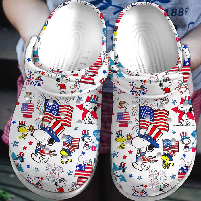 beautiful the 4th of july snoopy white crocs spdu4