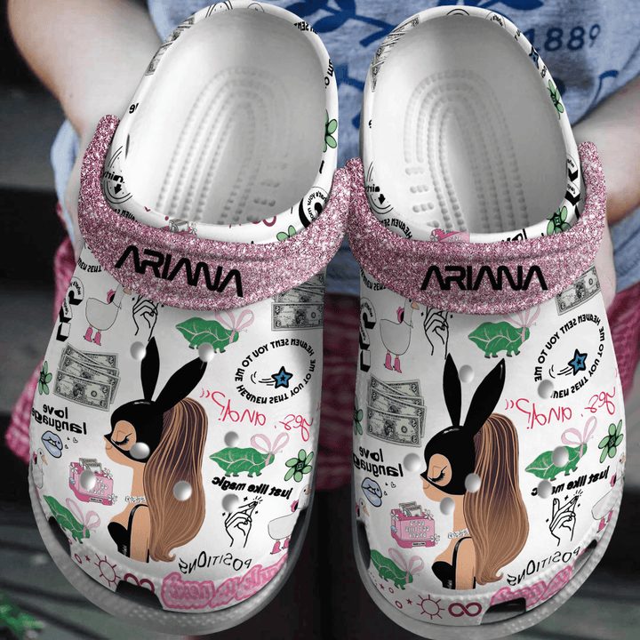 cute crocs design singer ariana grande clogs for fans gn3t3