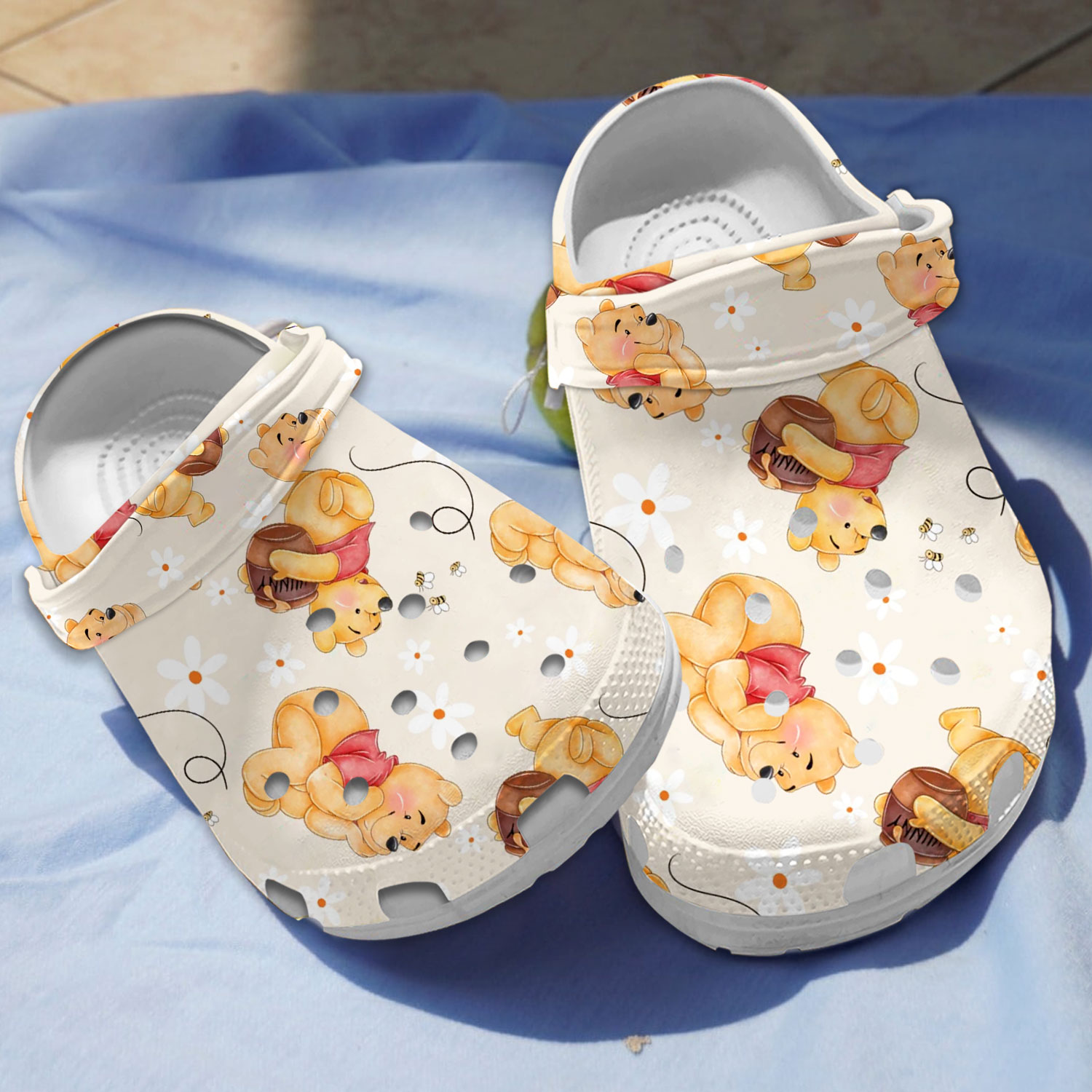 cute heart warming winnie the pooh cartoon clogs for kids and adults z2mry