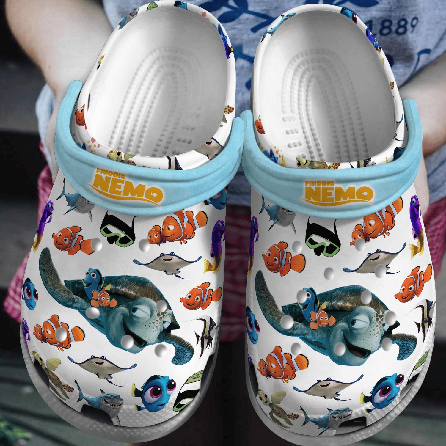 finding nemo swimming with big turtle clogs fast shipping available 7rsyn