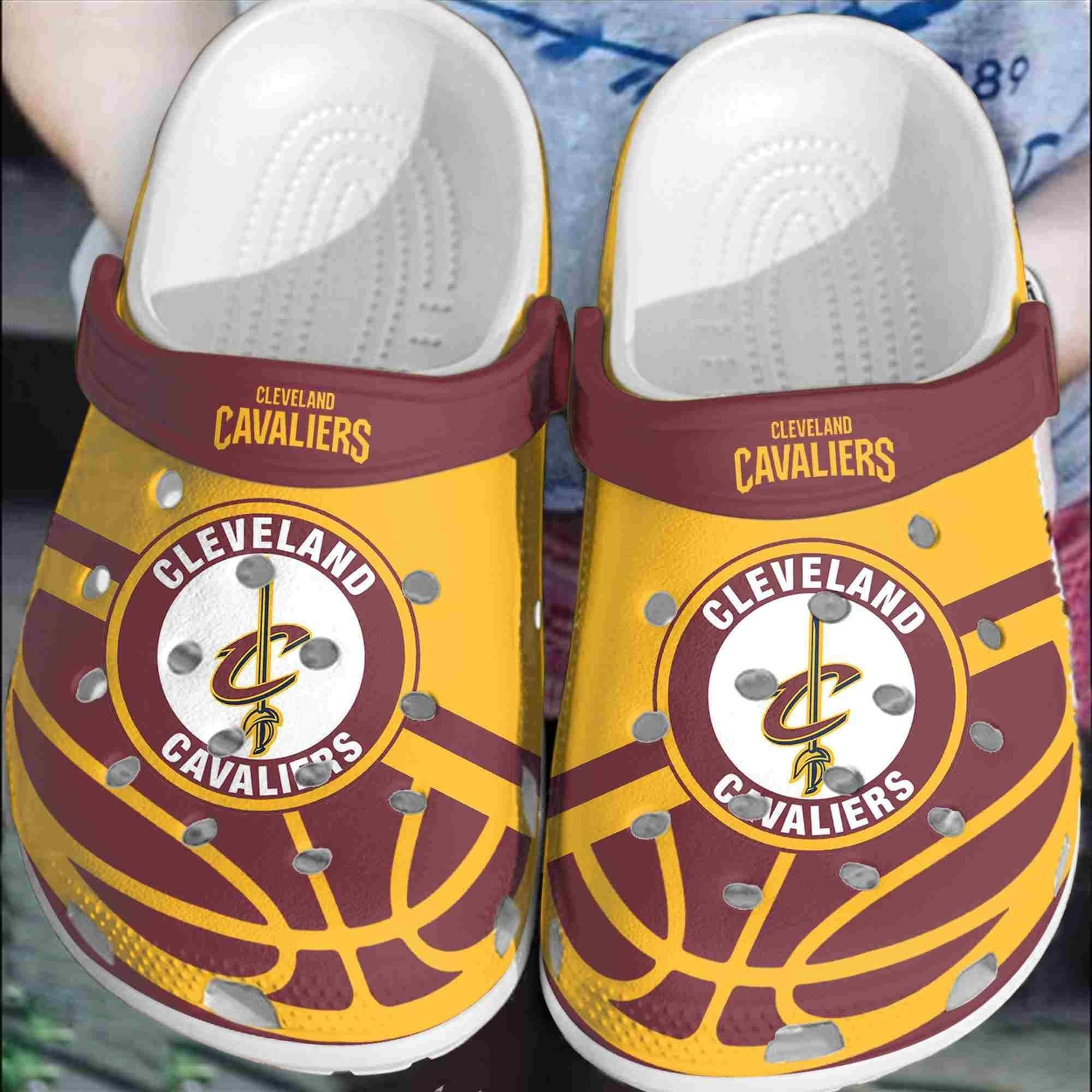 footwearmerch cleveland cavaliers basketball club crocband crocs shoes comfortable clogs for men women djfah