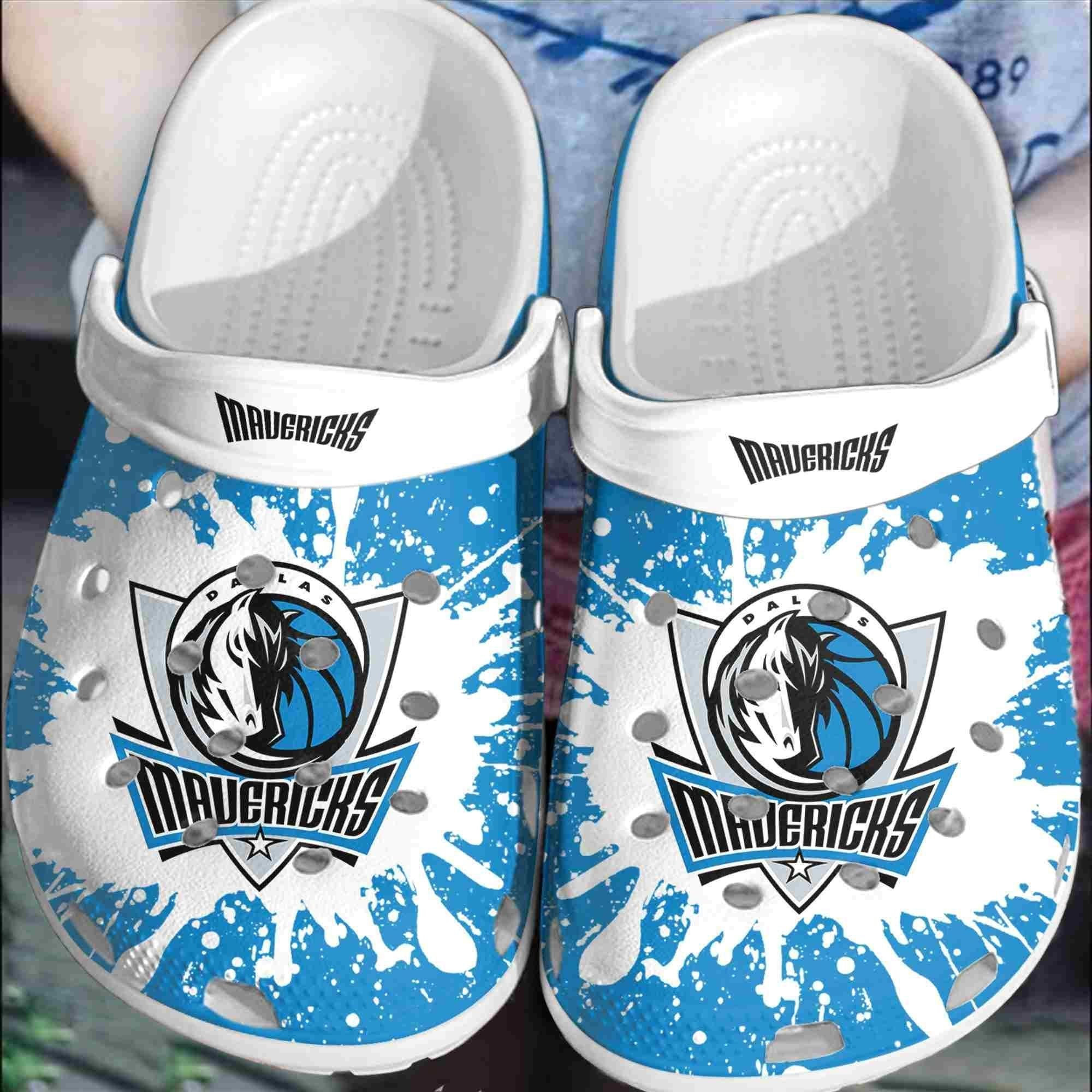 footwearmerch dallas mavericks basketball club crocband clogs crocs shoes comfortable for men women k1hv4