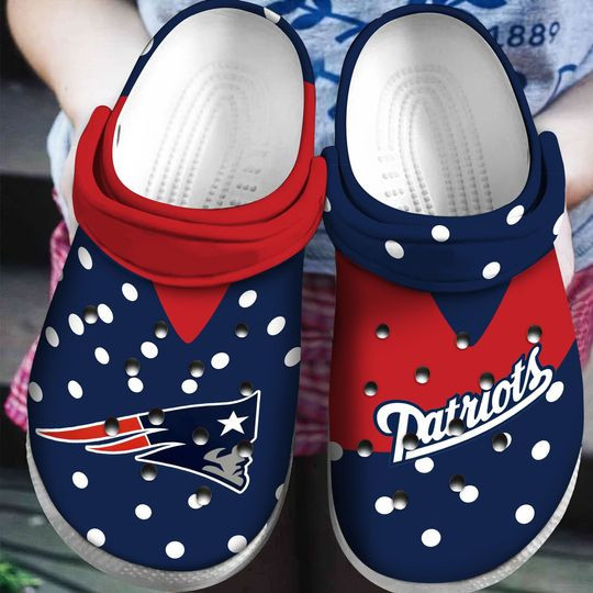 footwearmerch new england patriots crocband nfl clog shoes oj9jb