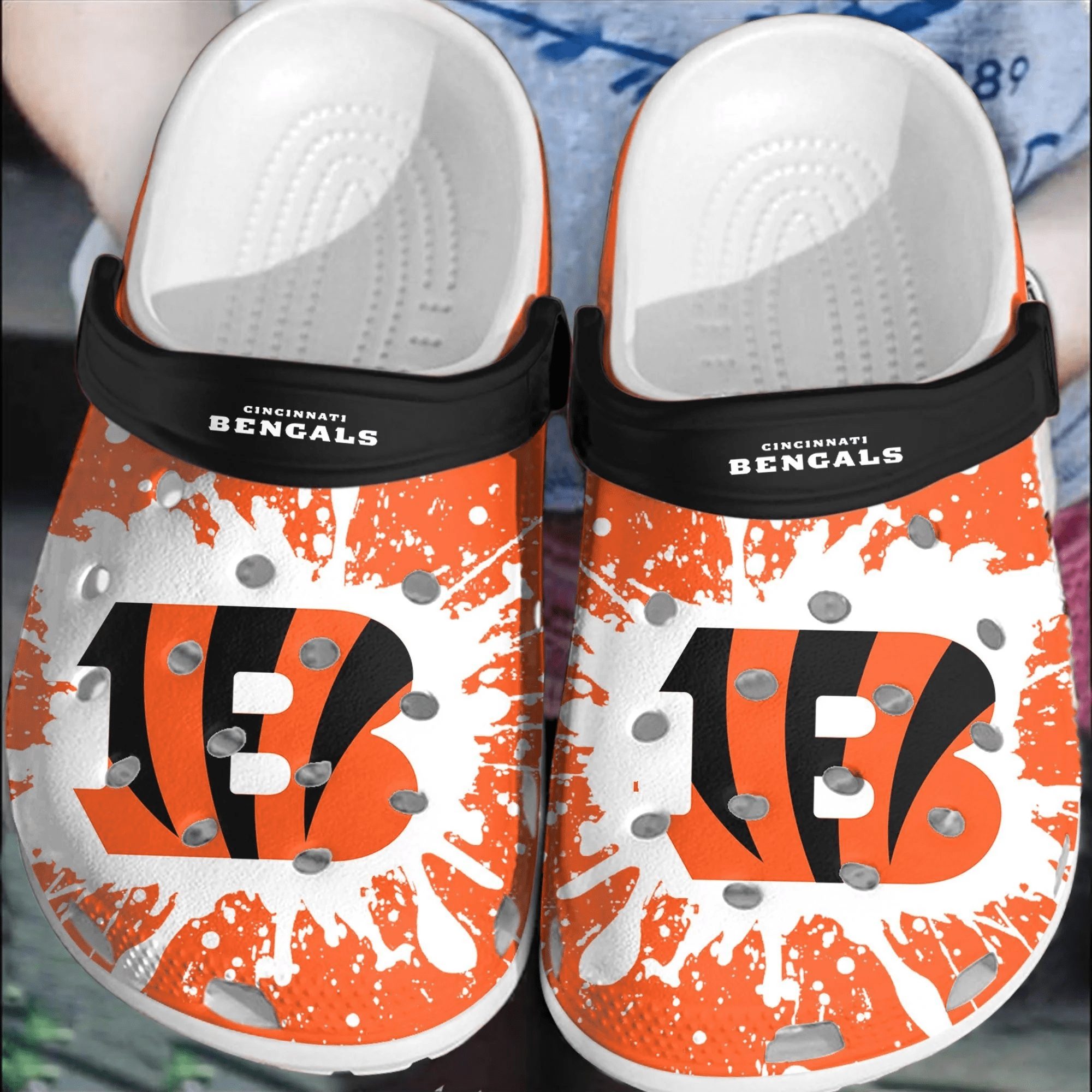 footwearmerch nfl cincinnati bengals football crocband crocs clogs comfortable shoes for men women kitue
