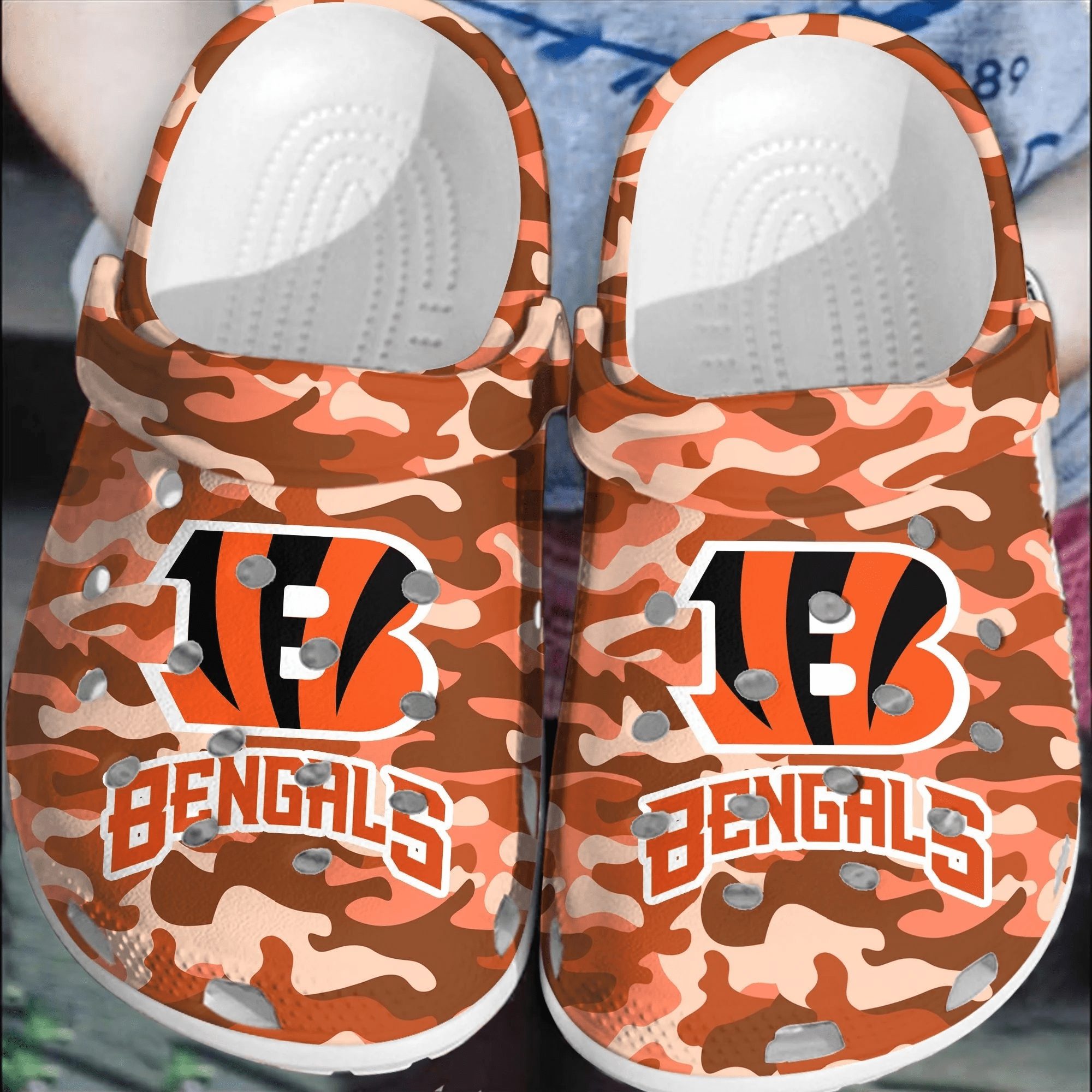 footwearmerch nfl cincinnati bengals football crocband crocs comfortable shoes clogs for men women 81hmf