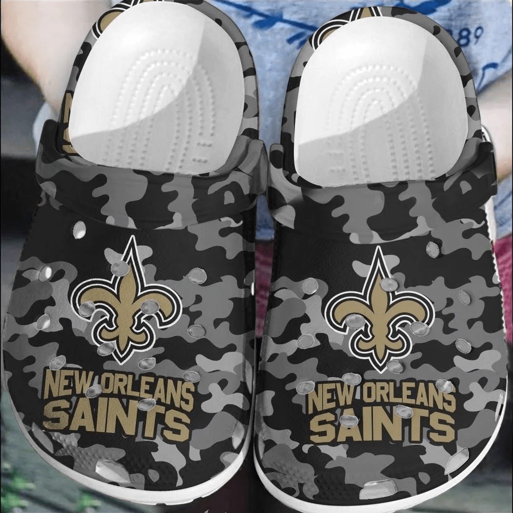 footwearmerch nfl new orleans saints football crocs clogs shoes comfortable crocband for men women ermhk