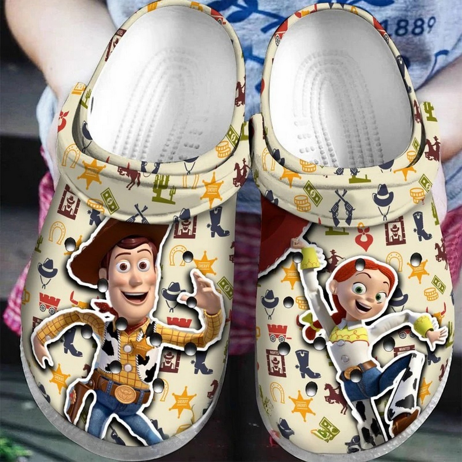 new design toy story woody jessie clogs for kids and adults j2dd3