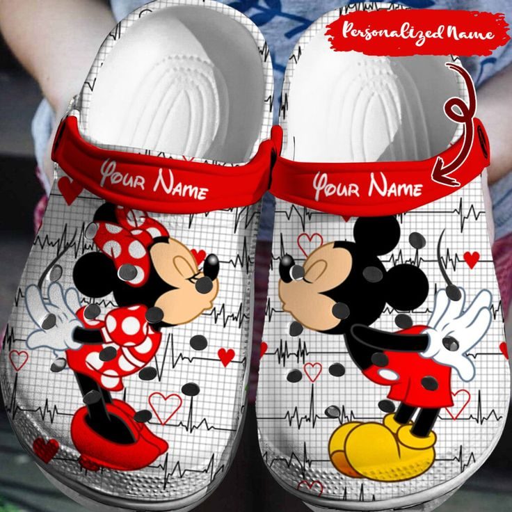 personalized clogs cute couple mickey and minnie kissing slippers ciy3u