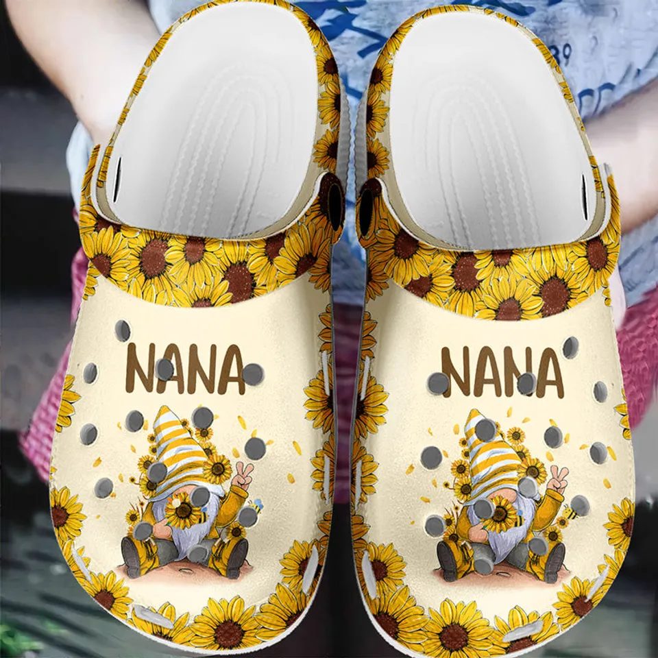 personalized cute gnome sunflower classic clogs zq2ze