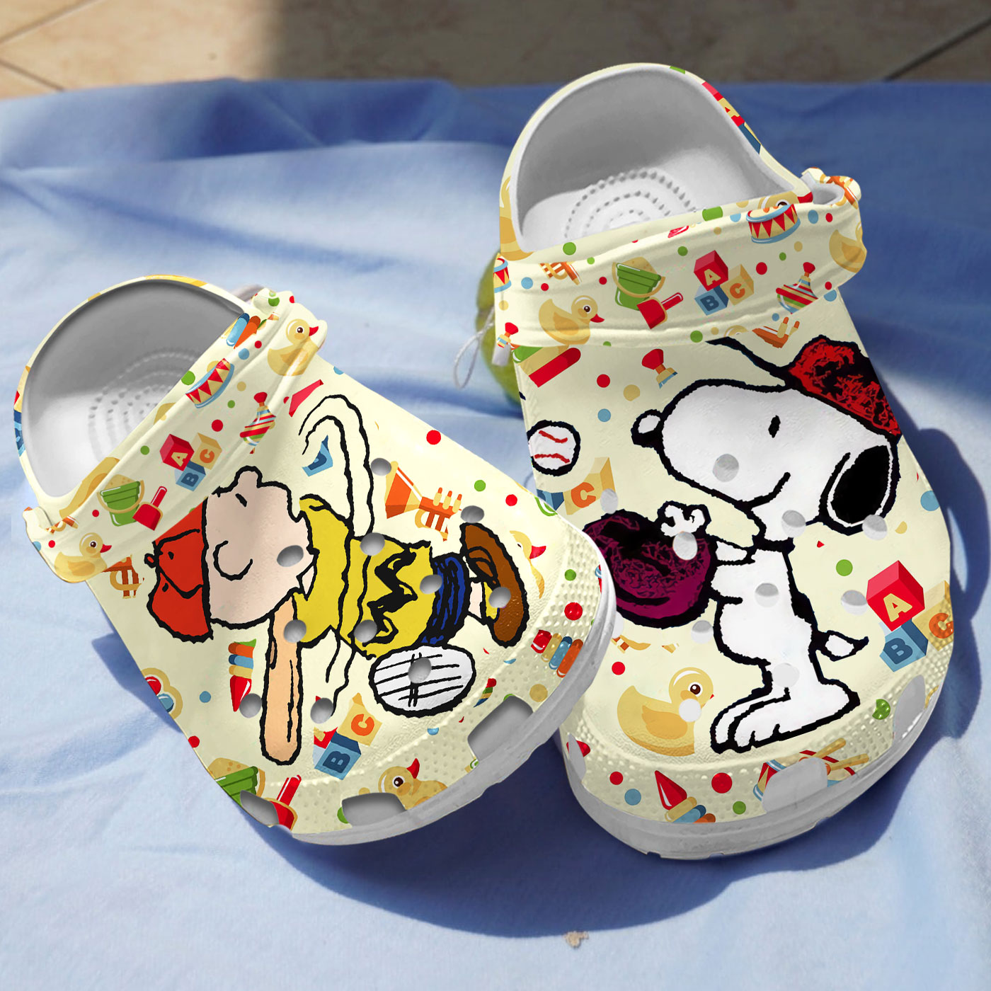 snoopy non slip clogs ammtl