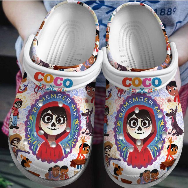 soft and lightweight coco remember me cartoon clogs 3il8b