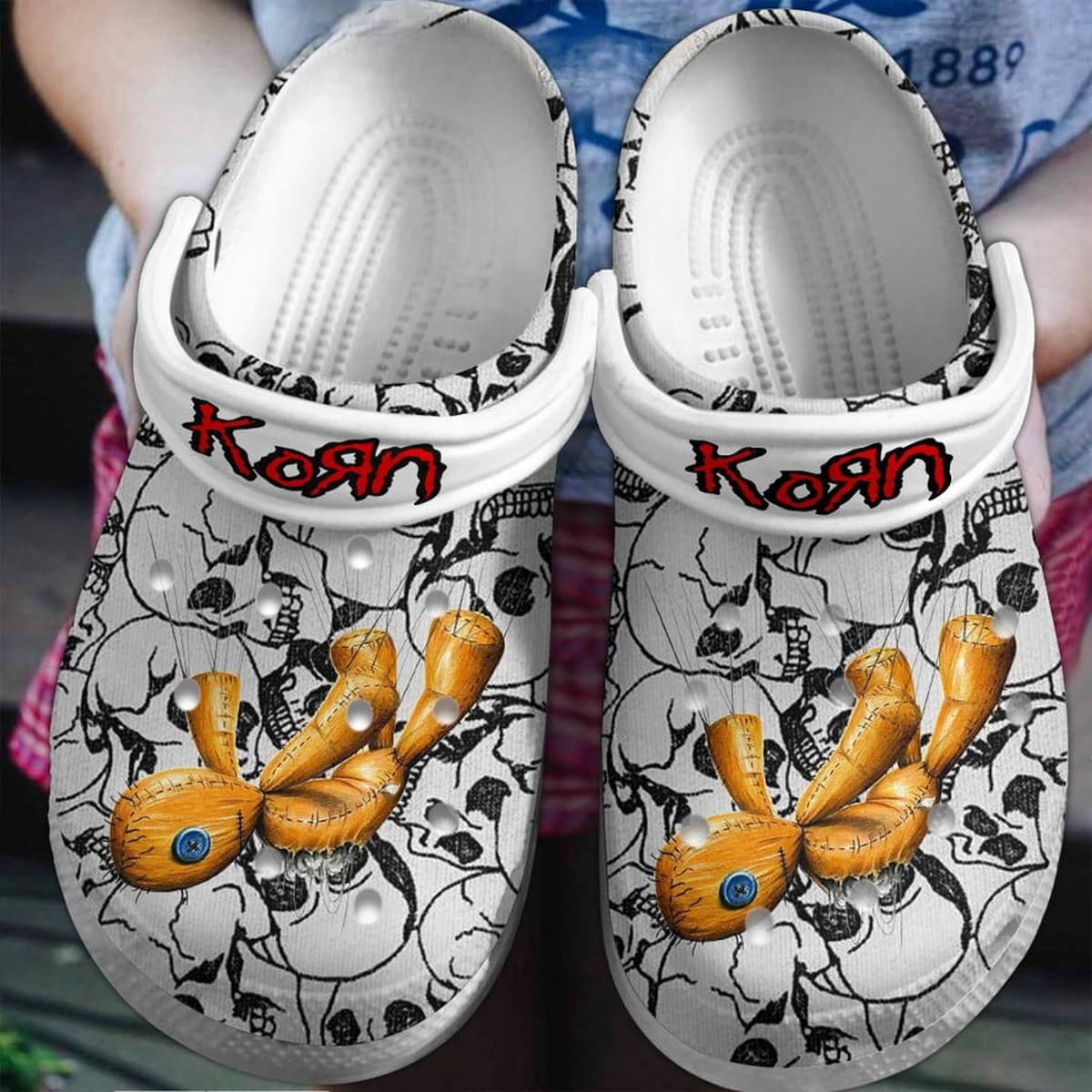 special design korn music band white clogs shoes unique gift for fans kctt1
