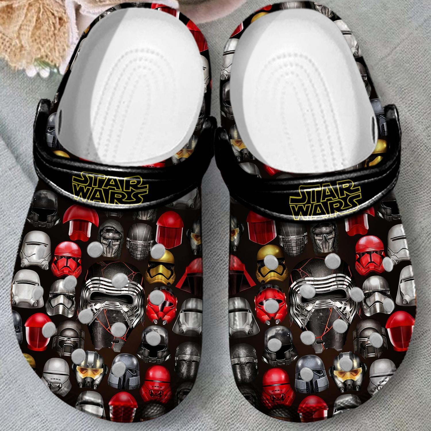 star wars charactors signal clogs fast shipping available 4bjlb