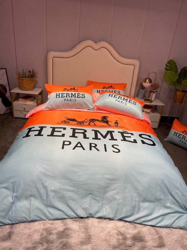 133084609218678764 hermes bedding sets 4pcs 454225 1f3b4f2a c33f 4afa ab16 c3f6c64eef11 1024x1024@2x