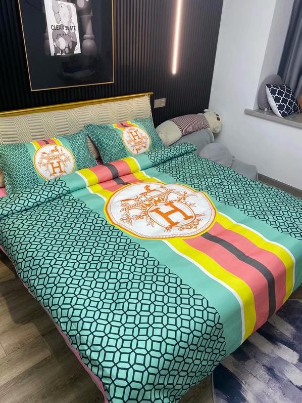 133084612095787622 hermes bedding sets 4pcs 470794 1024x1024@2x