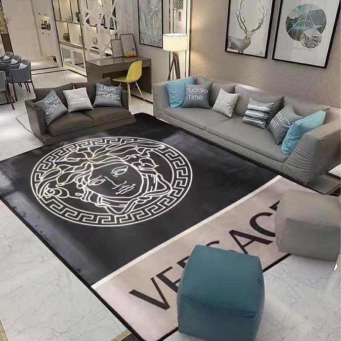 133119219838975610 versace carpets 486310 2d06c789 5b27 490b b219 0d039214b0ee 1024x1024@2x