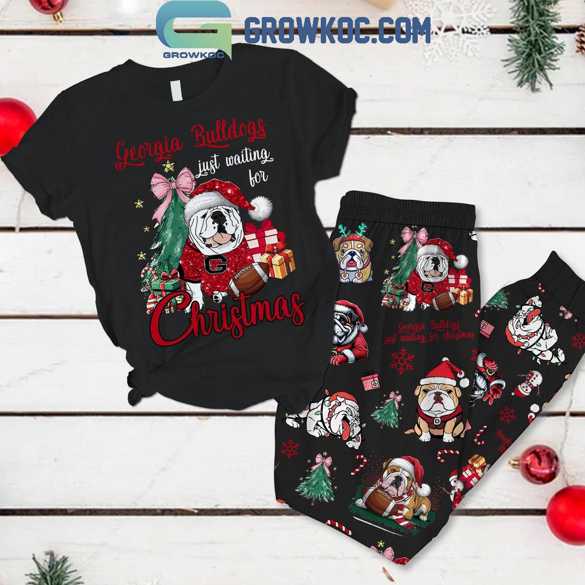 Georgia Bulldogs 2024 Just Waiting For Christmas Fleece Pajamas Set 1 UMz0E