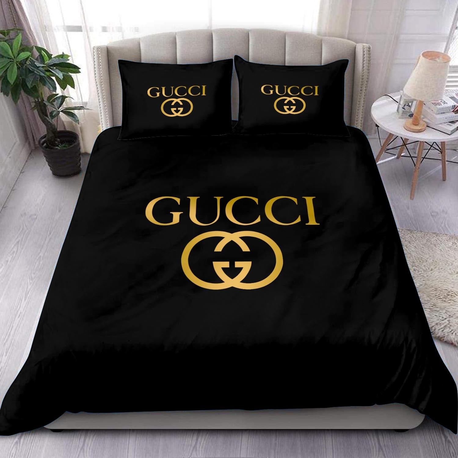 Gucci Golden Logo In Black Background Bedding Set 22e19216 636c 4908 a64c 7ea0d263dcb9 1024x1024@2x