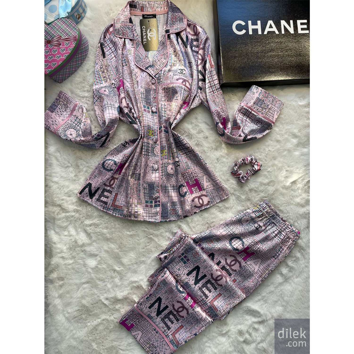 Limited2BEdition2BChanel2BLong2BPajama2BE280932BDN9060609 1 5k0qm
