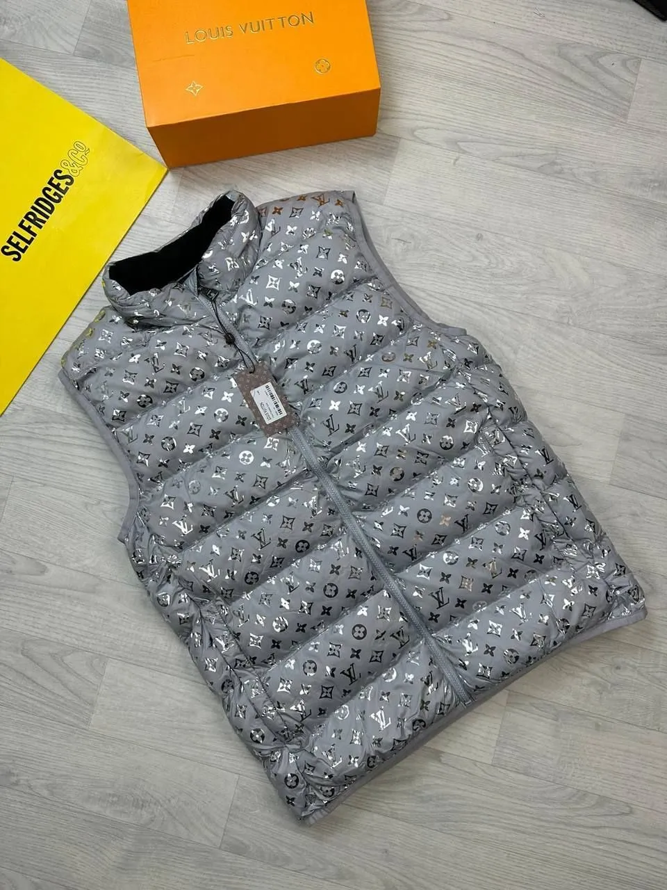 Premium2BLouis.2BVuitton2BSleeveless2BDown2BJacket2BM0208003 43 11zon p68Xm