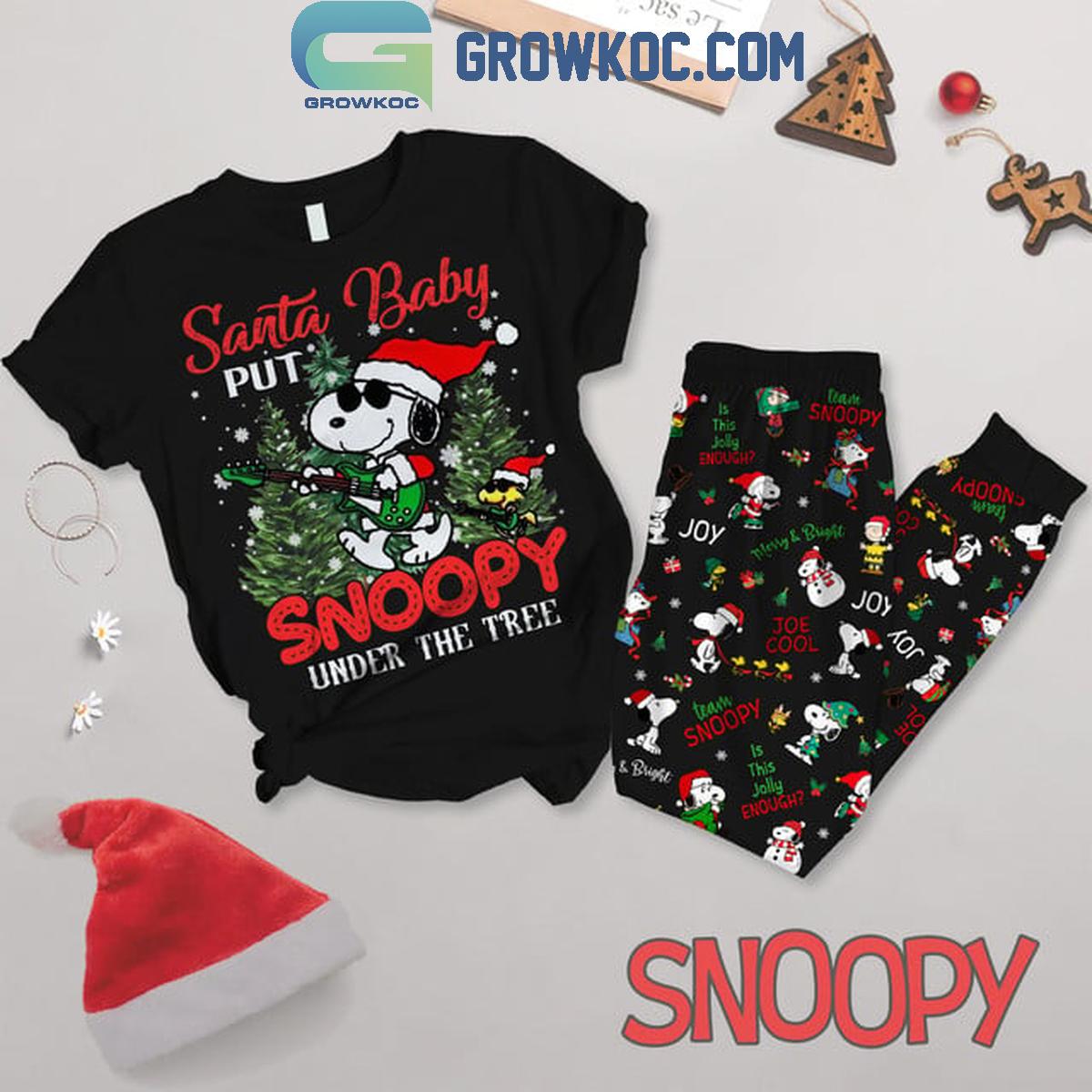 Snoopy Christmas Santa Put Baby Under The Tree Fleece Pajamas Set 1 N9402