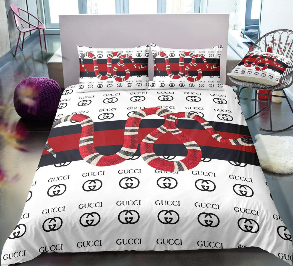gg3 us twin gg3 gucci bed set duvet cover set 5784666996778 1024x1024 de149f93 bbad 4b18 9618 7adc6e59a810 1024x1024@2x