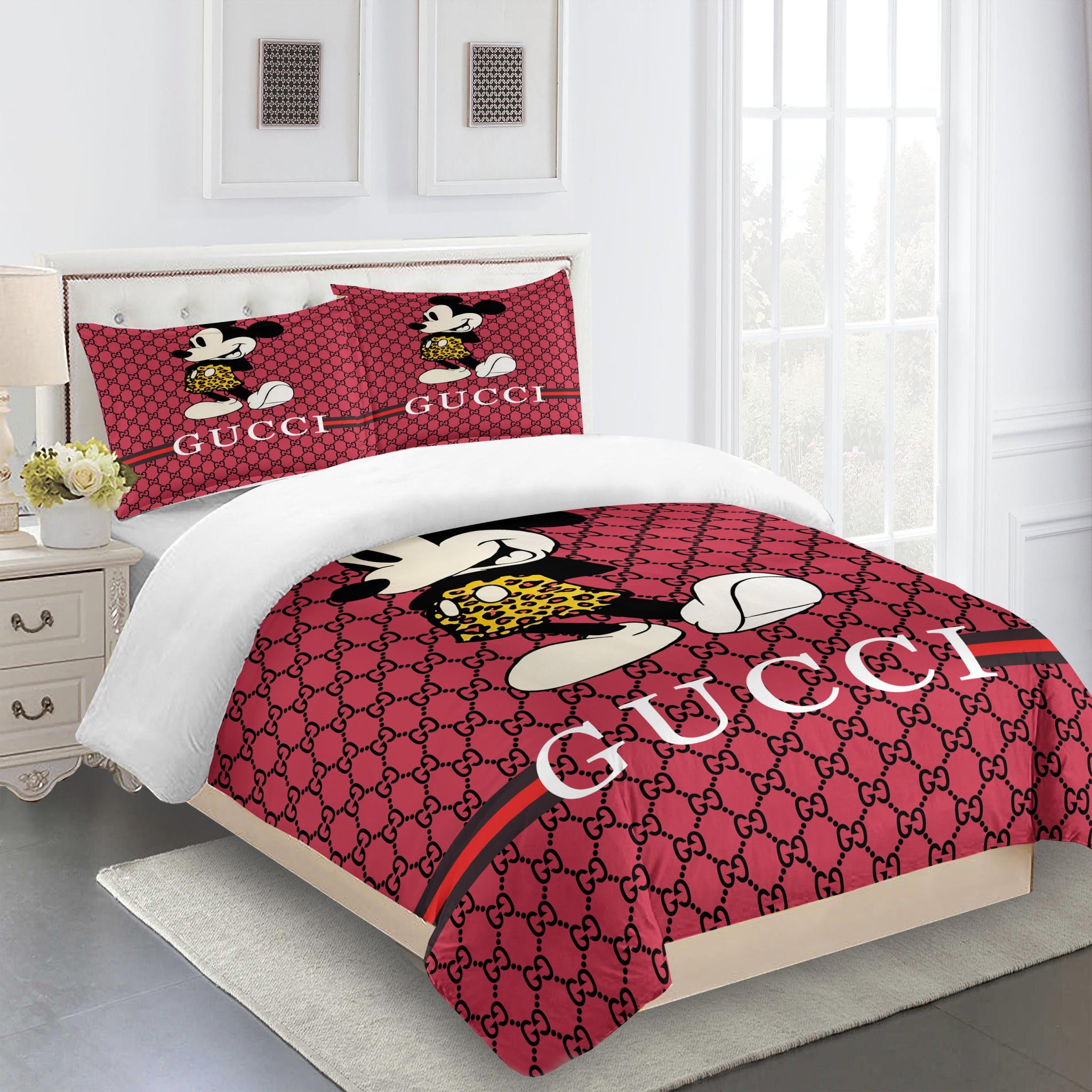 guccibeddingsetredmickymouseLuxurybedsheets 6110a511 6b8e 4505 a1f6 8aee24a60314 1024x1024@2x
