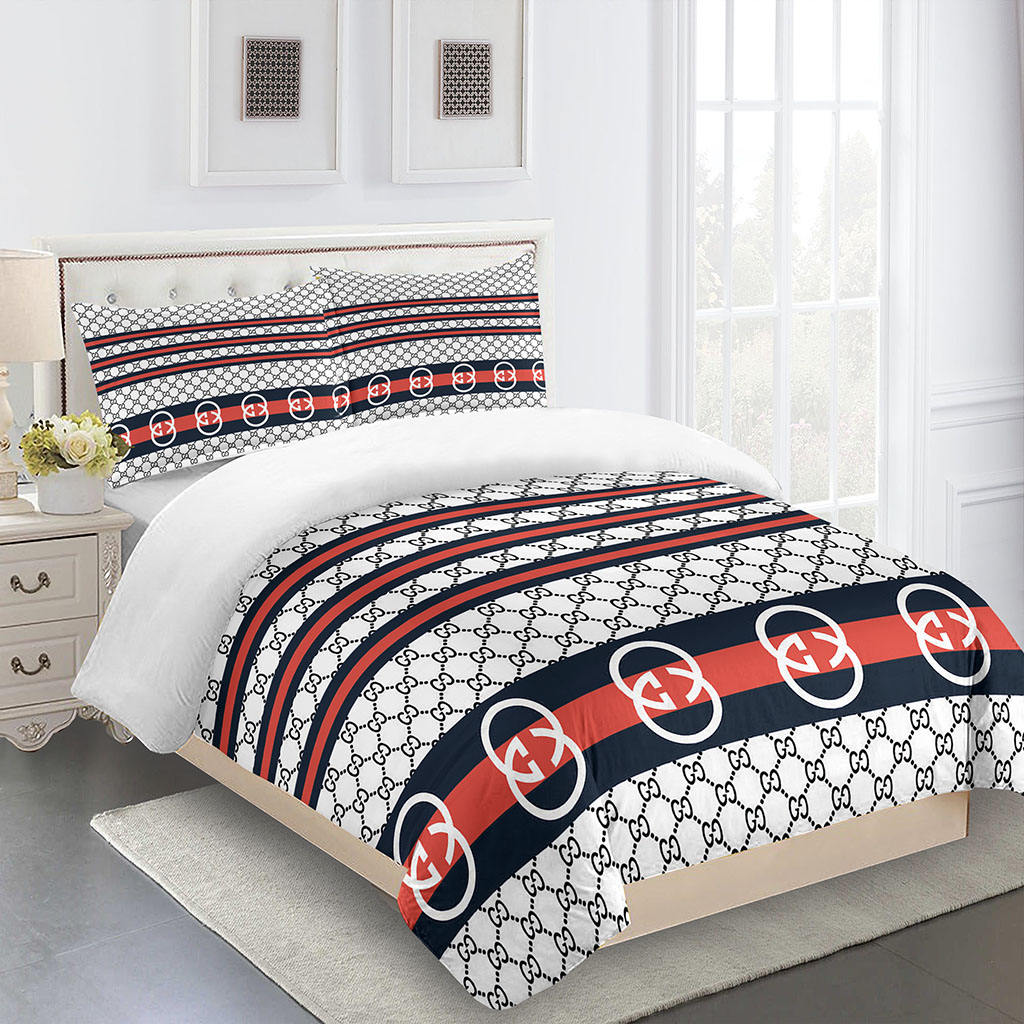 guccibeddingsetwhiteredblackLuxurybedsheets cdda4eea 22c0 4e19 b09c 6e1d9ed7b5b8 1024x1024@2x
