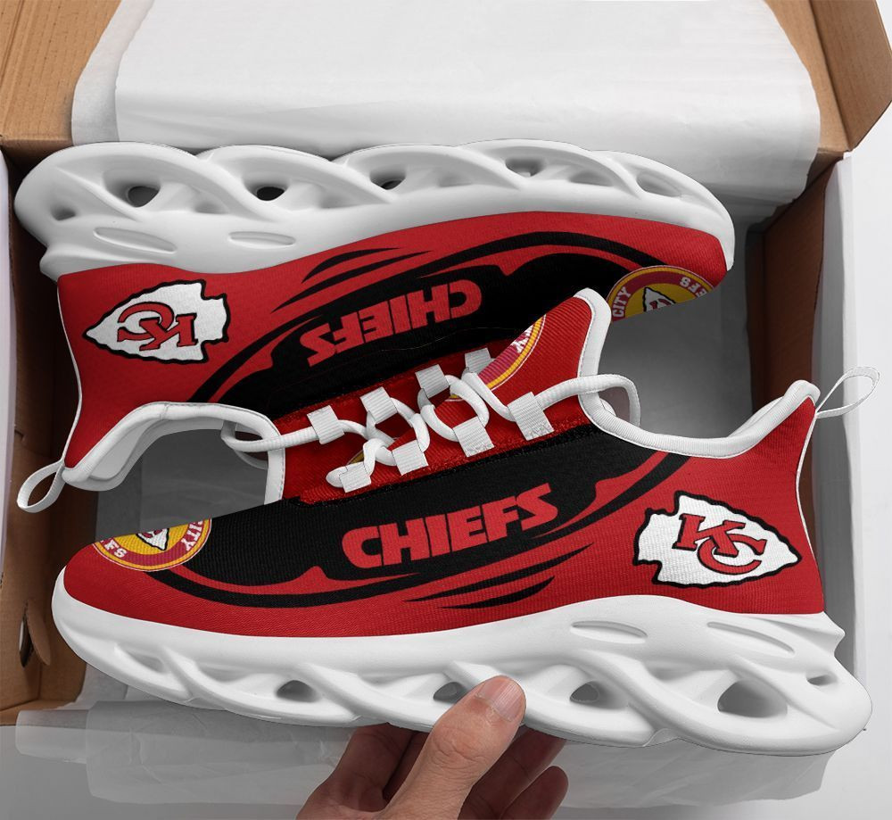 kansas city chiefs yezy running sneakers 32 iqrjl kansas city chiefs yezy running sneakers 32 iqrjl