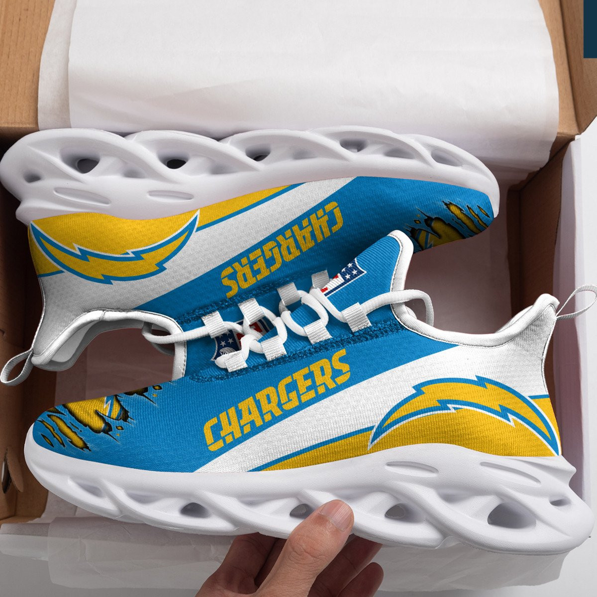 los angeles chargers yezy running sneakers 976 uvxxw